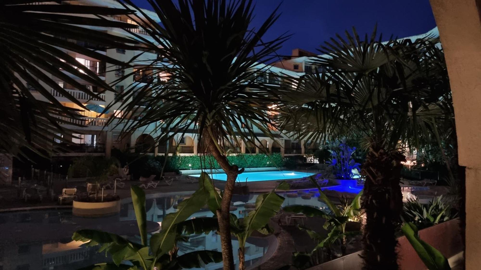 Lovely Holiday Cocoon In Cannes Exteriör bild